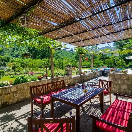 Green Paradise Mlini